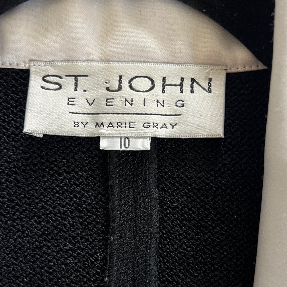 St. John Black Double-Breasted knit evening jacket with skirt - Picture 14 of 16